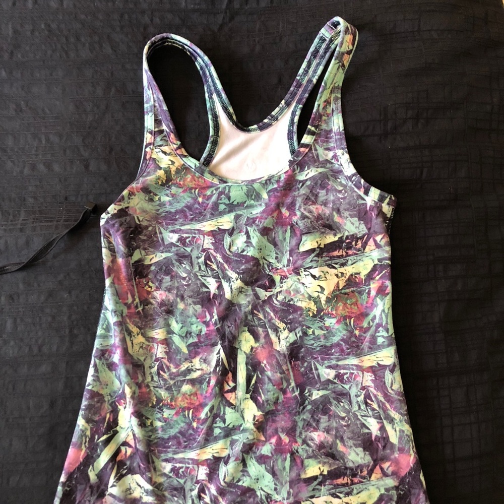 Lululemon tank top